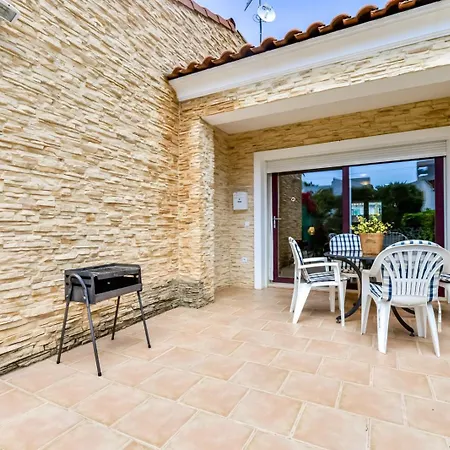 Dom wakacyjny Guzman - Bernia *