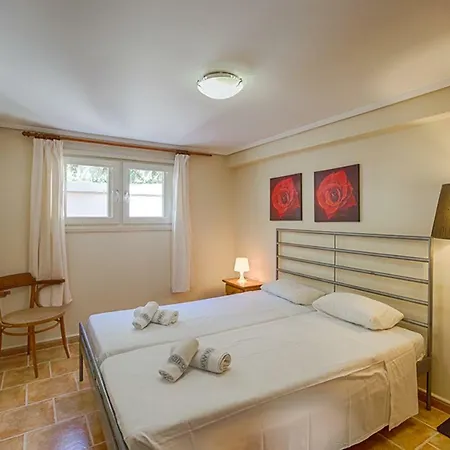 Guzman - Bernia * קלפה